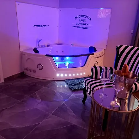 Piedigrotta Luxury ピッツォ